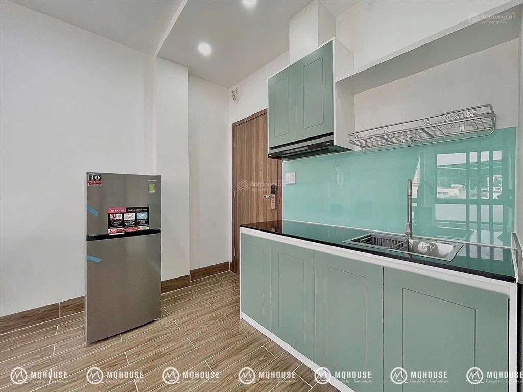 Cho thuê toà nhà mới dạng studio tách bếp siêu rộng có thang máy