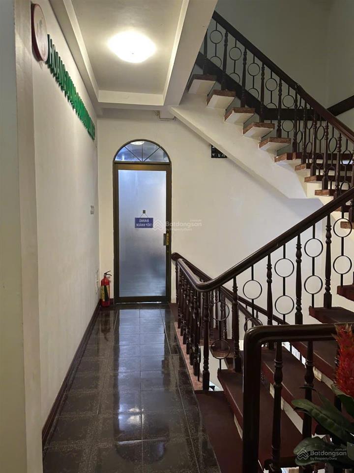 Chính chủ cần bán nhà mặt tiền số 737 lê hồng phong phường 12 quận 10 (cũ)