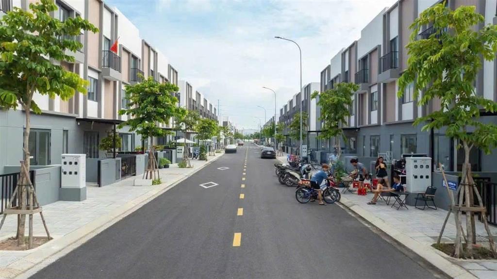 Căn hộ 2pn 2wc, 60m2 tại k  home avenue, 22 triệu vnd/m2 mặt tiền đường 25c sân bay long thành