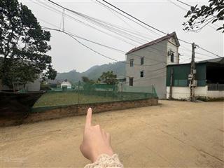 Đất thổ cư bám trục đường kinh doanh 100m2 cắt lỗ sâu