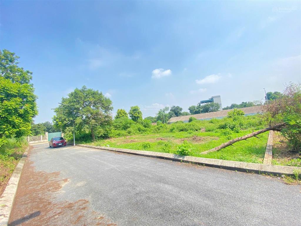 100m2 đất giãn hòa lạc ngay cạnh trường đại học quốc gia