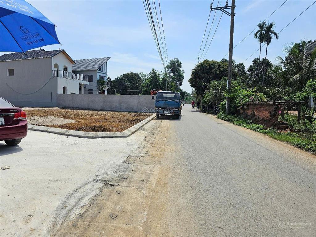 Đất 102m2 cần chuyển nhượng với giá thấp hơn xung quanh
