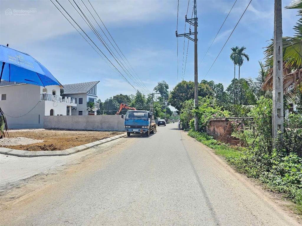 Đất 102m2 cần chuyển nhượng với giá thấp hơn xung quanh