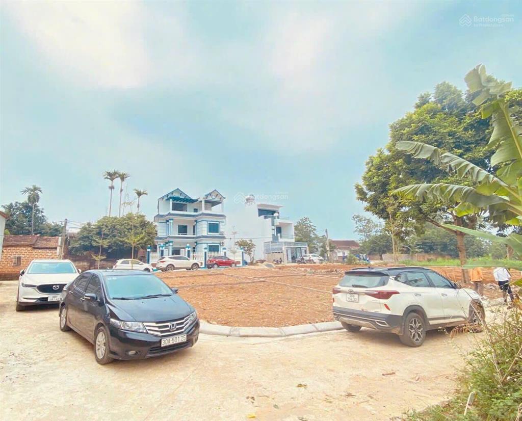 Bán đất 100m2 ngay cạnh khu cnc hòa lạc giá 2,750 tỷ