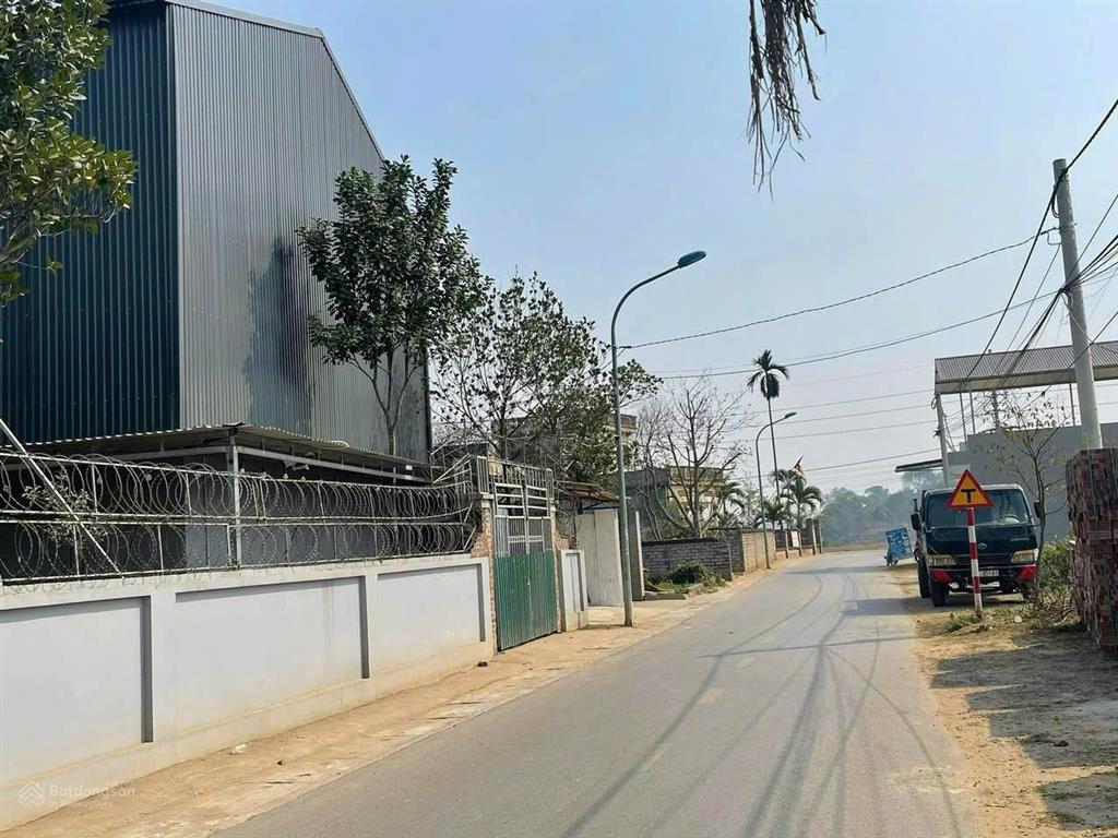 Bán nhanh mảnh đất 100m2 giá 2,3 tỷ hòa lạc ngay trục chính giảm giá 700tr