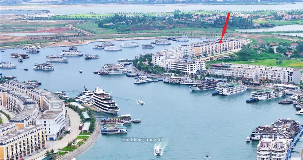 Bán l74 dt 108m2, tuần châu marina hạ long 5.5 tầng, mặt tiền 6m gần hạ long xanh.  0969 162 ***