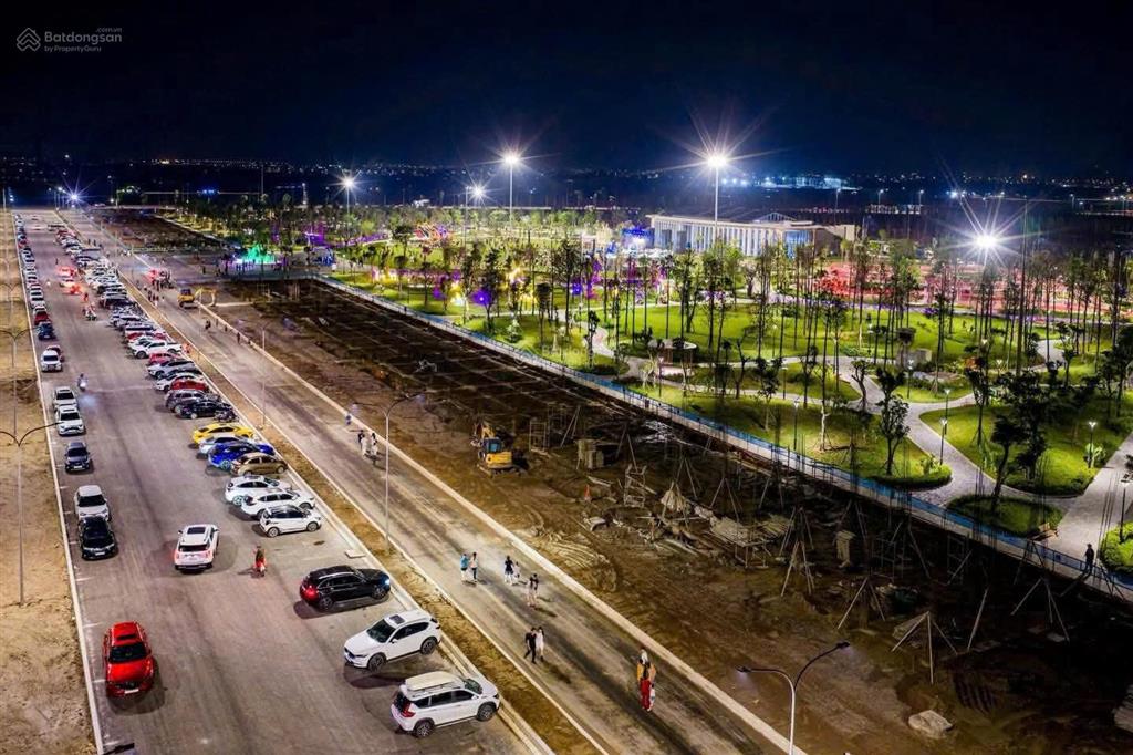 Th246 biệt thự vvip tại vin dương kinh với dt sử dụng 571m² xây thô 4 tầng ôm công viên lớn