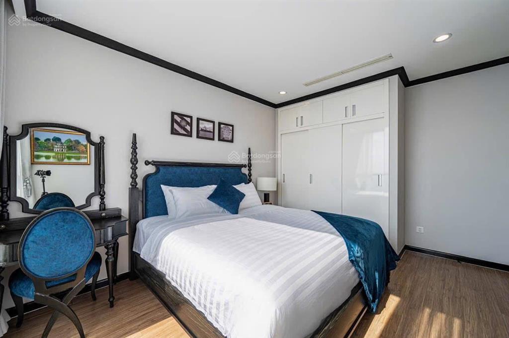 Bán đúng giá cc nguyễn phúc nguyên q.3. dt 105m2 3p 2wc. giá 6,5 tỷ.   0932 874 ***  hoà