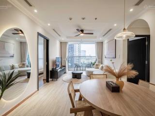 Cần cho thuê chcc the harmona căn góc 81m2 2pn 2wc, view đẹp, giá 11tr/tháng. 0932 874 ***  hoà