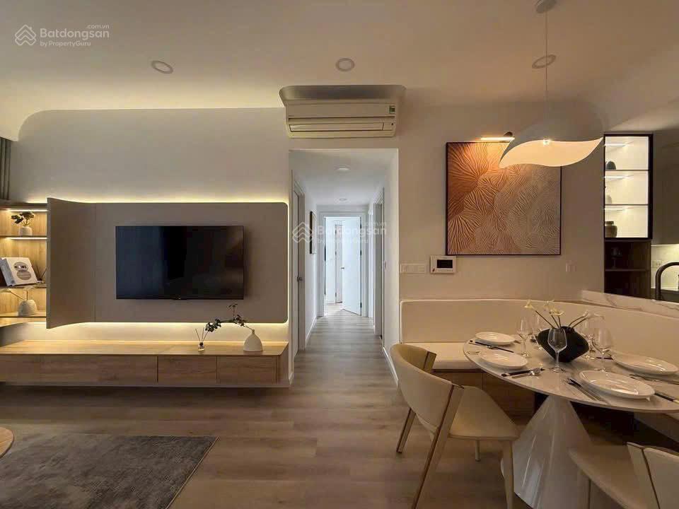 Chính chủ bán căn hộ babylon, 50m2, 1 phòng ngủ, view đẹp, sổ hồng, giá 3 tỷ 0932 874 ***  hoà