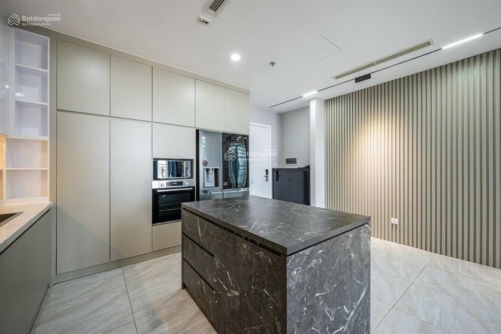 Bán căn hộ cc tại carillon 2, giá tốt 4,5 tỷ, 90m2, 3pn/2wc, nhà đẹp,  0932 874 ***  hoà