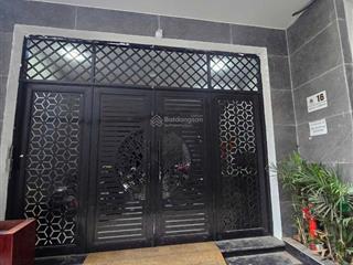 Chính chủ bán căn chung cư mini  105m2 x 8 tầng x 5m mặt tiền x 22 phòng dòng tiền 1,8 tỷ / 1 năm