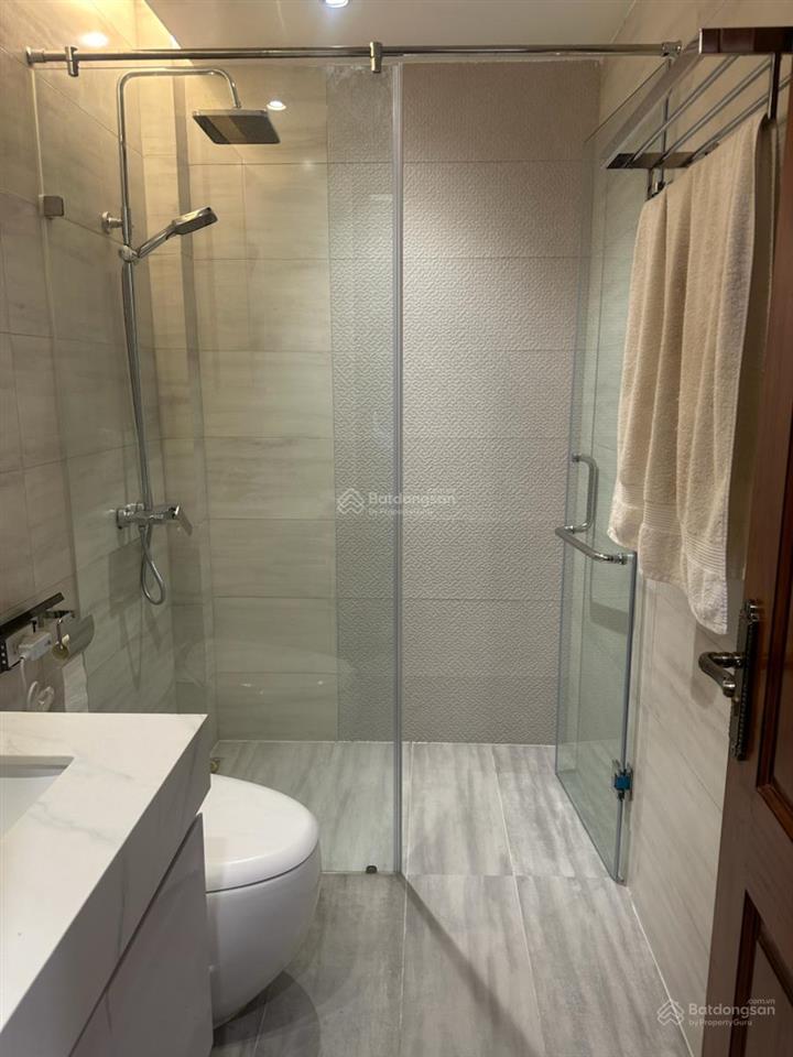 Siêu hiếm bán nhà mặt phố đội cấn  ba đình 80m x 5 tầng thang máy x 6m mặt tiền x 23 tỷ,ô tô tránh