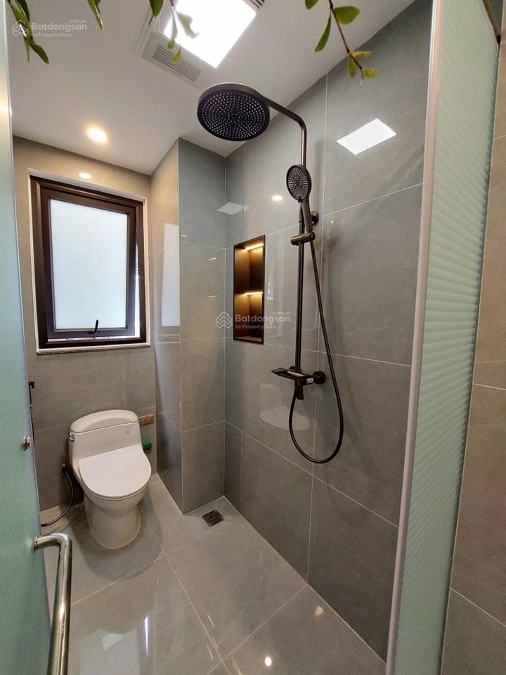 Giảm chào 2 tỷ. bán nhà phố bạch mai, 50m2 x 6 tầng thang máy x 5m mặt tiền x 13 tỷ. nhà mới đẹp.