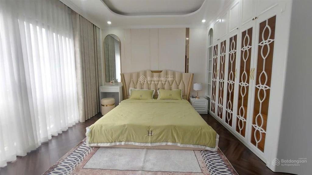 Bán nhà mặt phố đại la  50m² x 7 tầng xây mới x 5m mặt tiền x 26 tỷ. không quy hoạch, kinh doanh