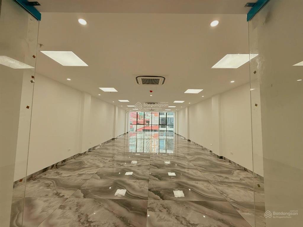 Cắt lỗ 8 tỷ. bán tòa nhà văn phòng mặt phố vũ trọng phụng. 100m2 x 7 tầng x 5m mặt tiền x 46,5 tỷ