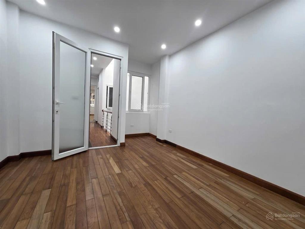 Cắt lỗ 3 tỷ. bán nhà phân lô ô tô lê trọng tấn  thanh xuân  55m² x 4 tầng x 4m mặt tiền x 17 tỷ