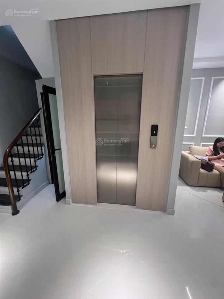 Hạ chào 2 tỷ, bán nhà phân lô lê trọng tấn  thanh xuân, 50m2 x 6 tầng thang máy x 12,5 tỷ.