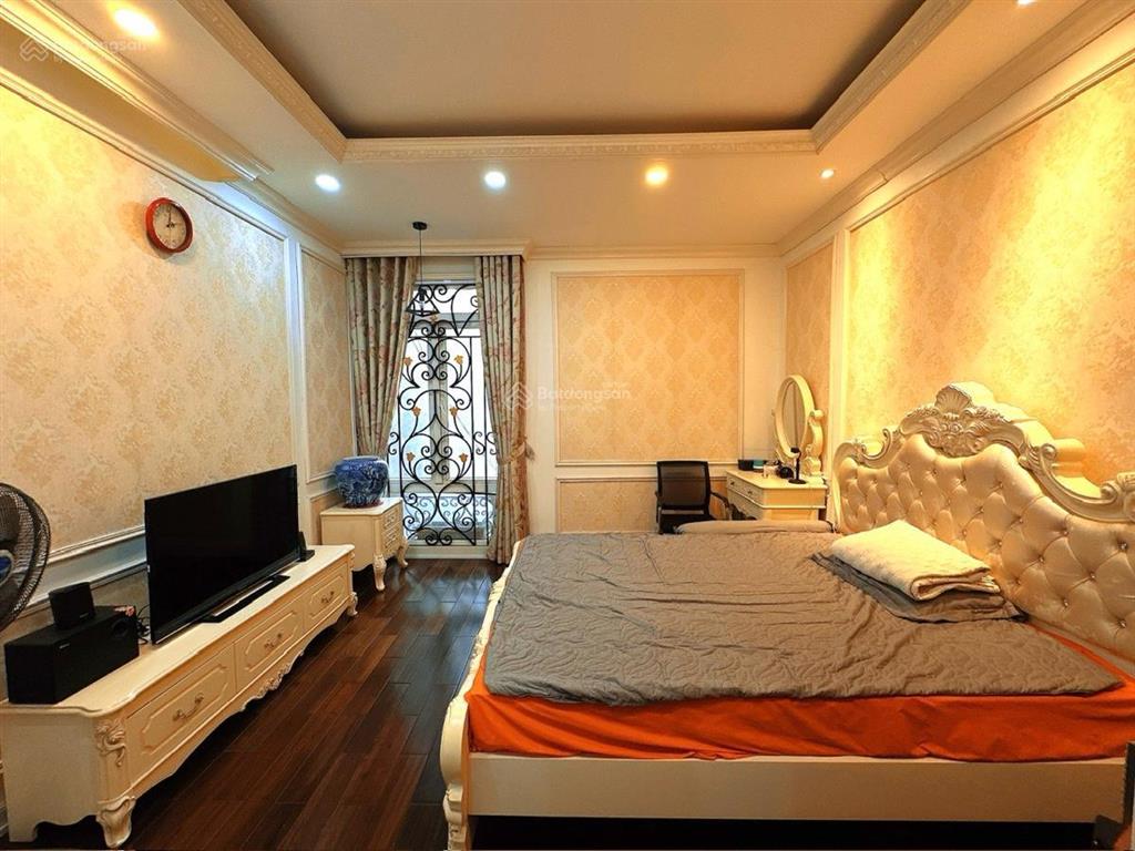 Bán biệt thự vip  khu đô thị sông đà  trần văn lai, 200m2 x 4 tầng x 10m mặt tiền. giá 77 tỷ