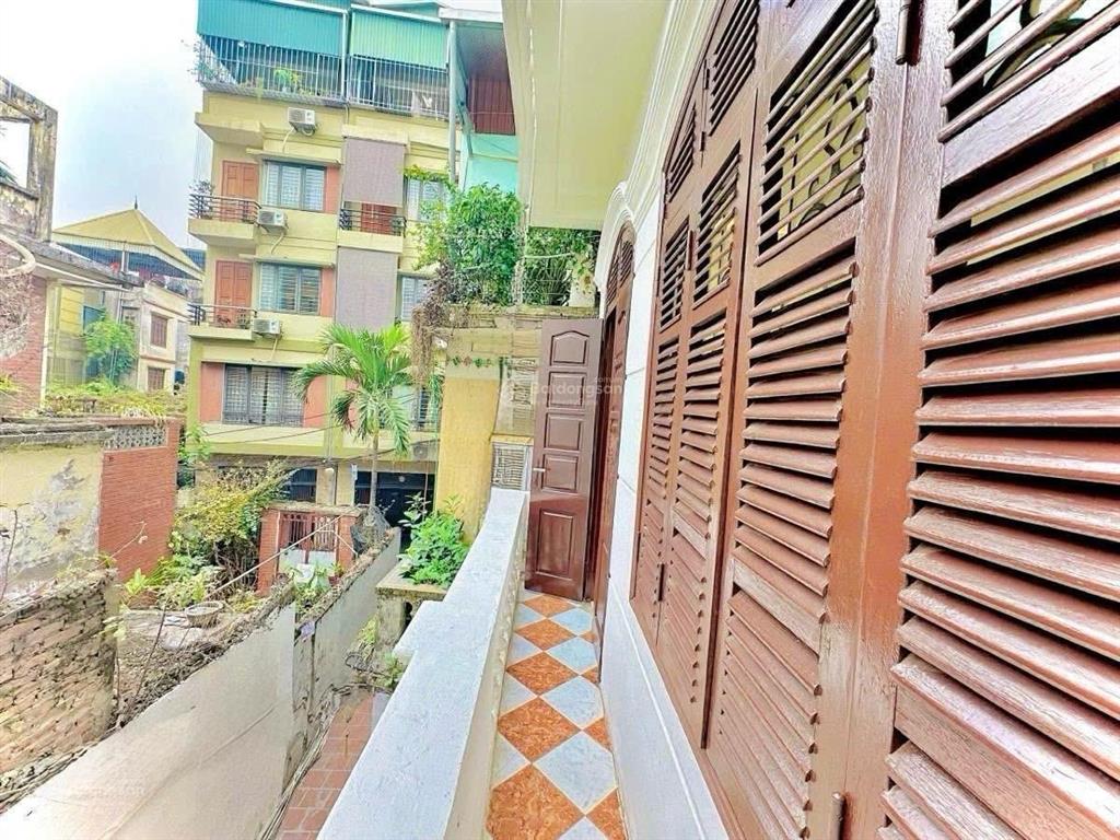 Bán nhà trương định siêu rẻ 35m2 x 4 tầng x 4m mặt tiền. giá 7 tỷ. nhà đẹp không quy hoạch
