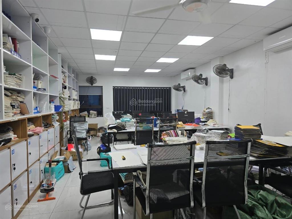 Siêu hiếm  bán liền kề vip lavender định công  90m2 x 5 tầng thang máy x 5m mặt tiền. giá 31 tỷ.
