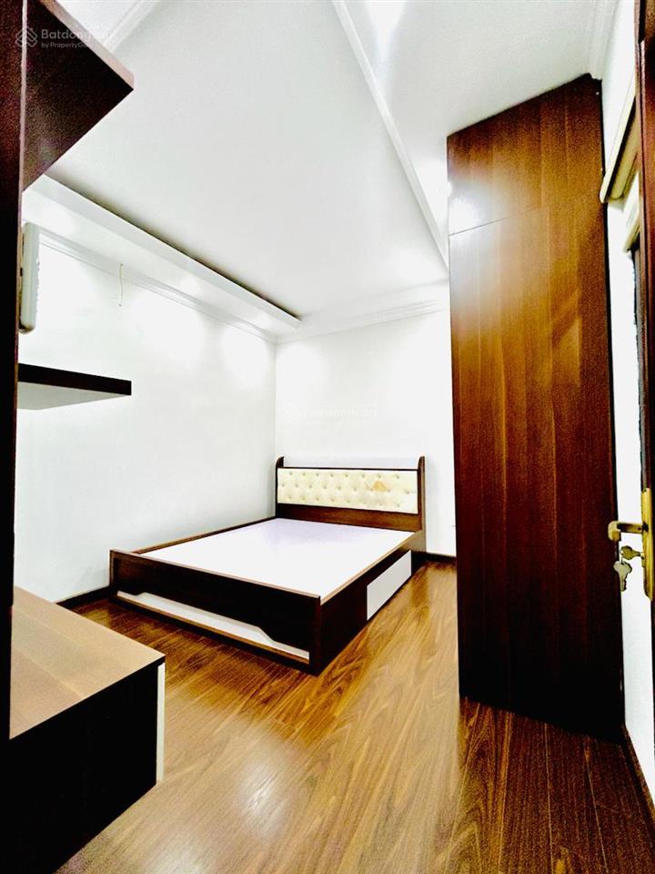 Bán nhà phân lô thái hà  đống đa, 55m2 x 7 tầng thang máy x 5m mặt tiền x 29,8 tỷ. ô tô tránh.