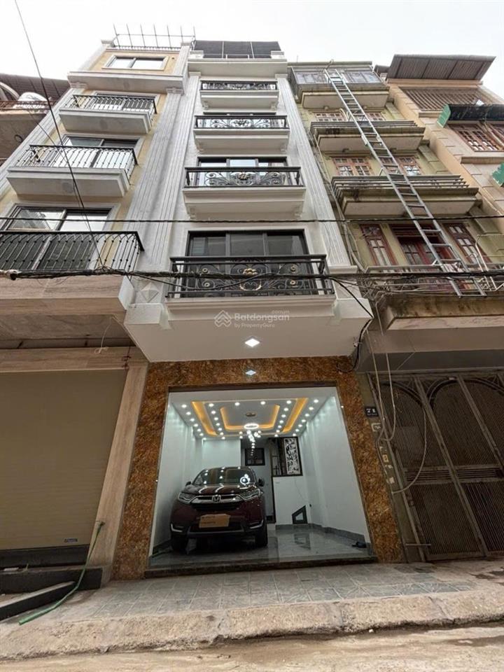 Bán nhà phân lô hoàng quốc việt  35m x 7 tầng thang máy x 4m mặt tiền x 15 tỷ. ô tô tránh