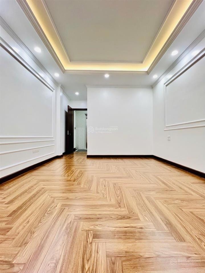 Bán nhà phân lô nguyễn văn trỗi thanh xuân, 35m2 x 7 tầng thang máy xây mới x 4m mặt tiền. 11tỷ