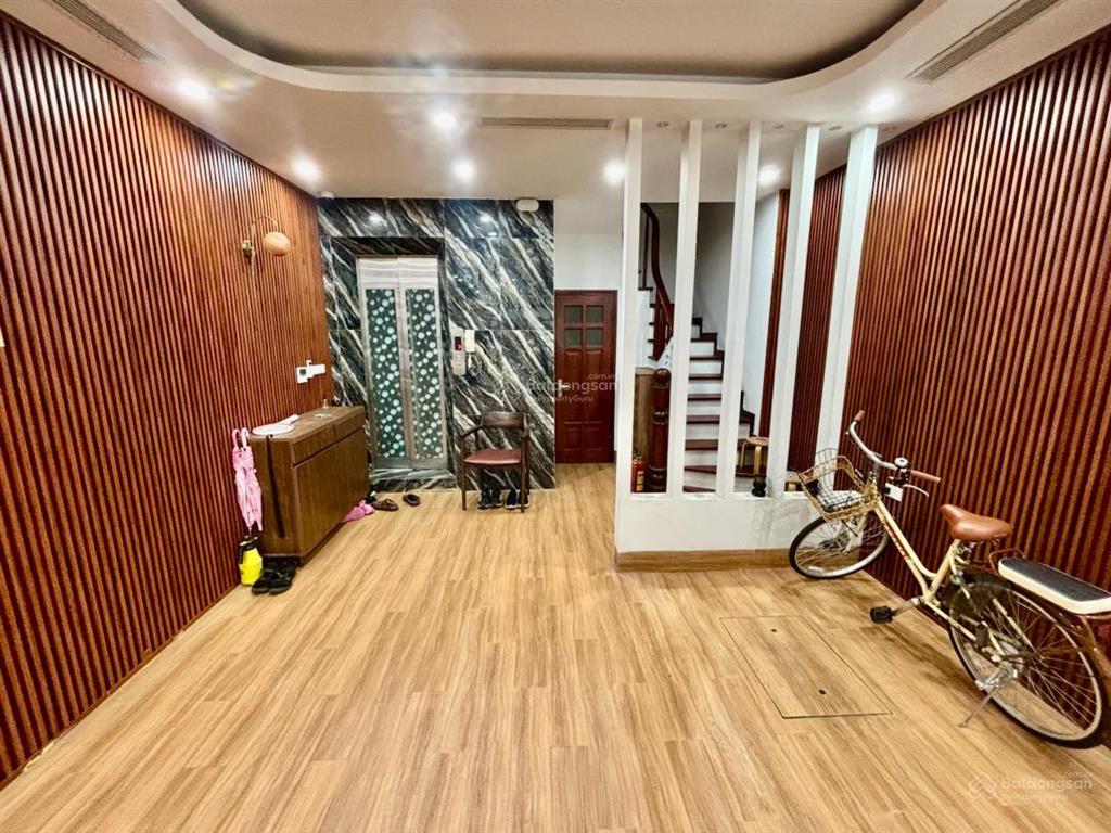 Siêu hiếm bán nhà phân lô trần duy hưng  65m2 x 7 tầng thang máy x 4,5m mặt tiền x 35 tỷ. ô tô
