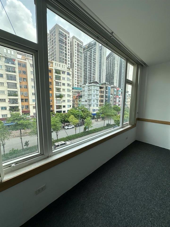 Bán nhà mặt phố nguyễn hoàng, 80m2 x 7 tầng thang máy x 5m mặt tiền x 48 tỷ, kinh doanh sầm uất
