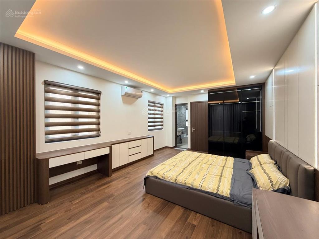 Nhà đẹp tìm chủ đón tết  bán nhà xã đàn  45m x 7 tầng thang máy x 4,5m mặt tiền x 18,9 tỷ. mới