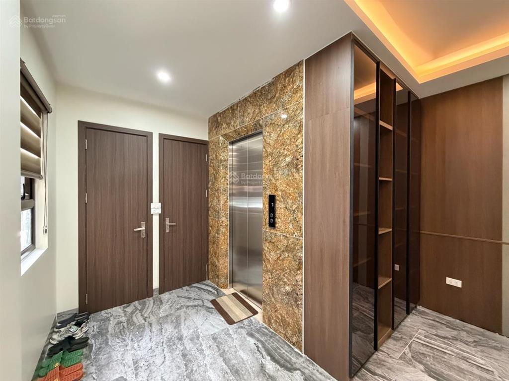 Nhà đẹp tìm chủ đón tết  bán nhà xã đàn  45m x 7 tầng thang máy x 4,5m mặt tiền x 18,9 tỷ. mới