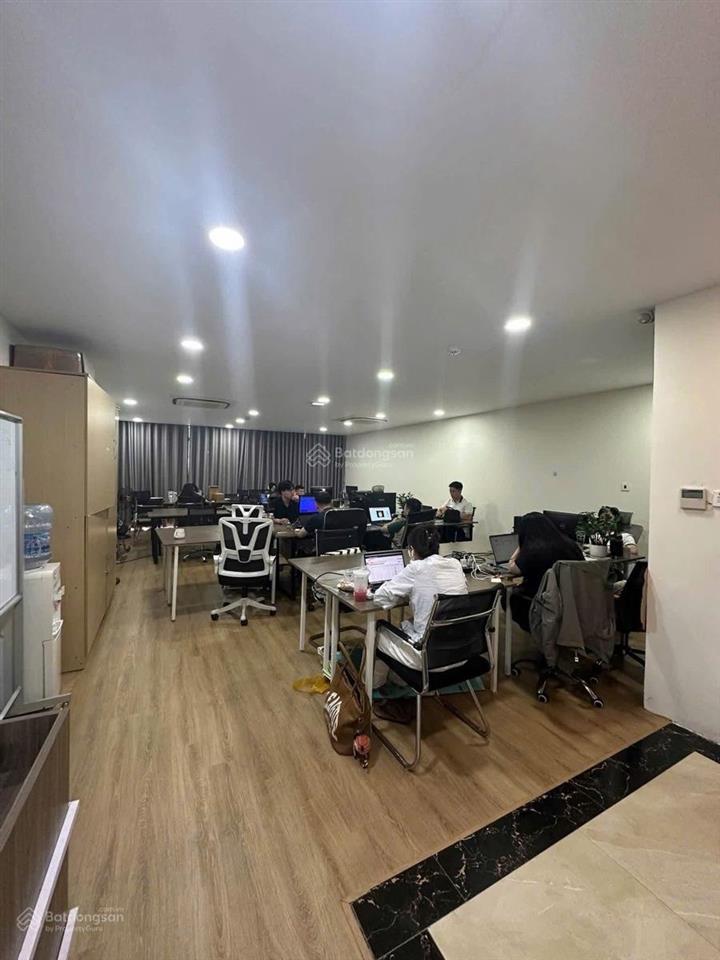 Bán nhà mặt phố dương đình nghệ  cầu giấy, 110m2 x 8 tầng có hầm x 7m mặt tiền x 72 tỷ. siêu hiếm