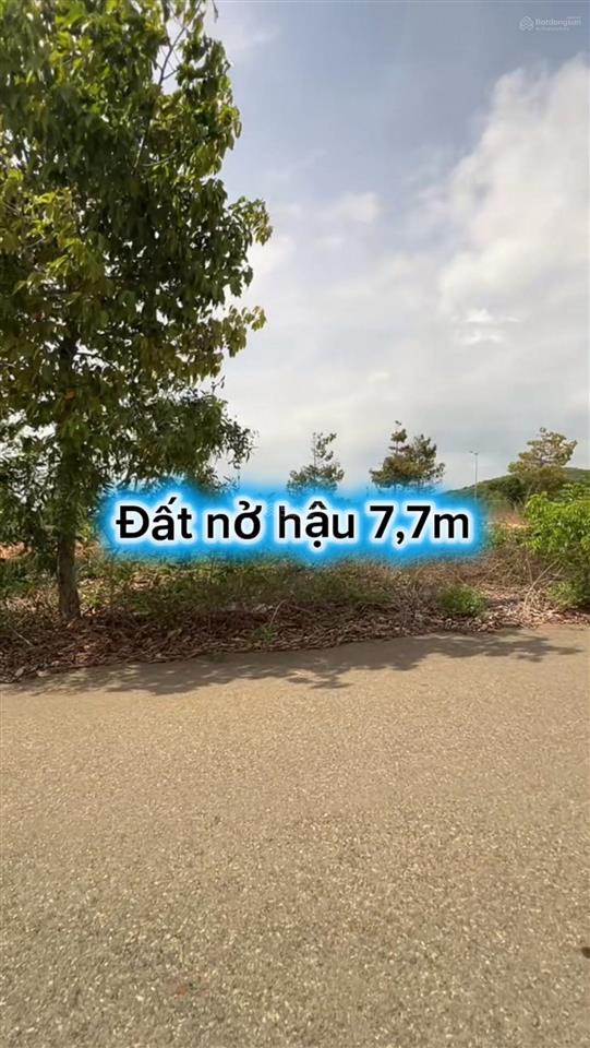 Bán nền nhà phố queen pearl mũi né giá tốt, mặt tiền 7m giá chỉ 15tr/m2