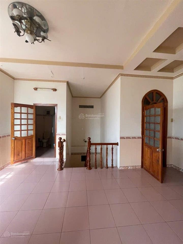 Bán nhà 2 tầng gần biển trung tâm thanh hải, tp phan thiết