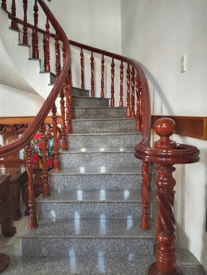 Bán biệt thự homestay mặt tiền đường hàn mặc tử gần dốc hoàng hôn phú hài, phan thiết
