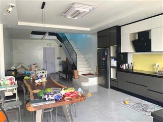 Hiếm ! nhà hxh tránh bình trưng đông  quận 2  ngang 5m  97m2  gara ô tô  nội thất cao cấp