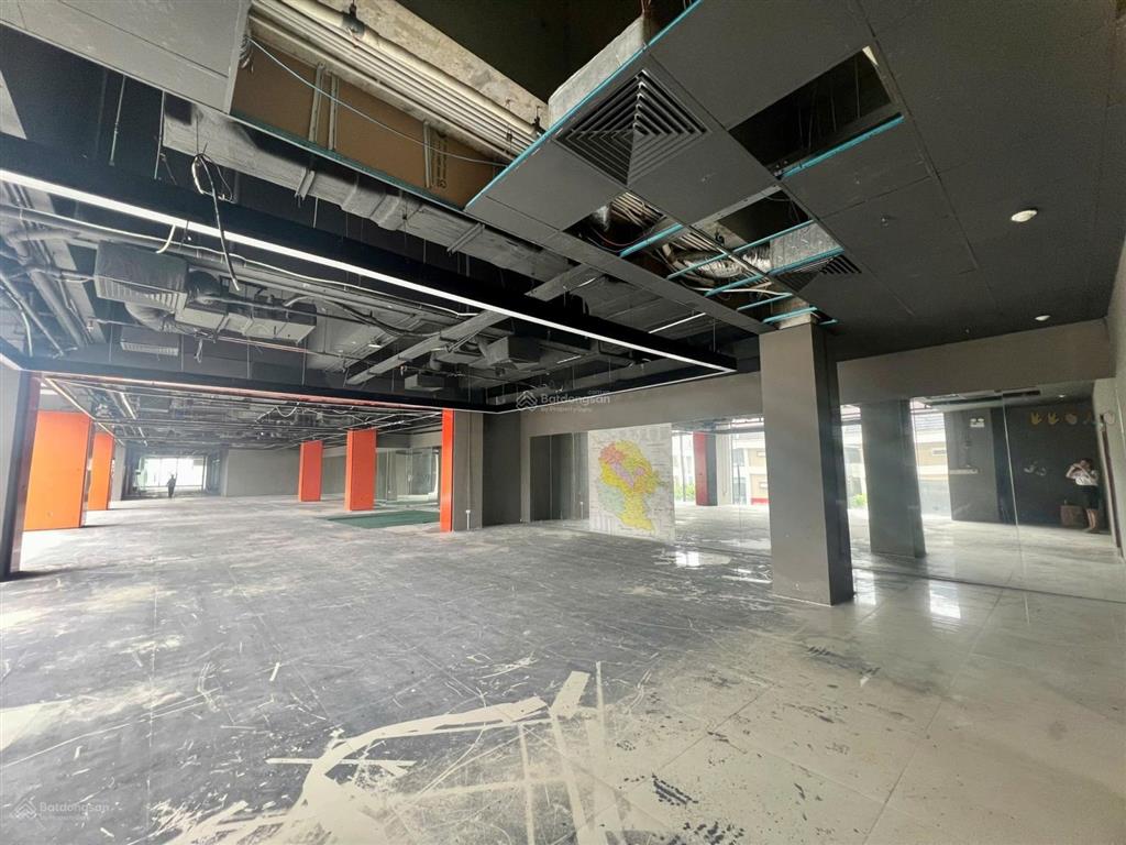 Hà đông  cho thuê ngay 745m2 thương mại tầng 3, trần cao 4,5m, không giới hạn mô hình