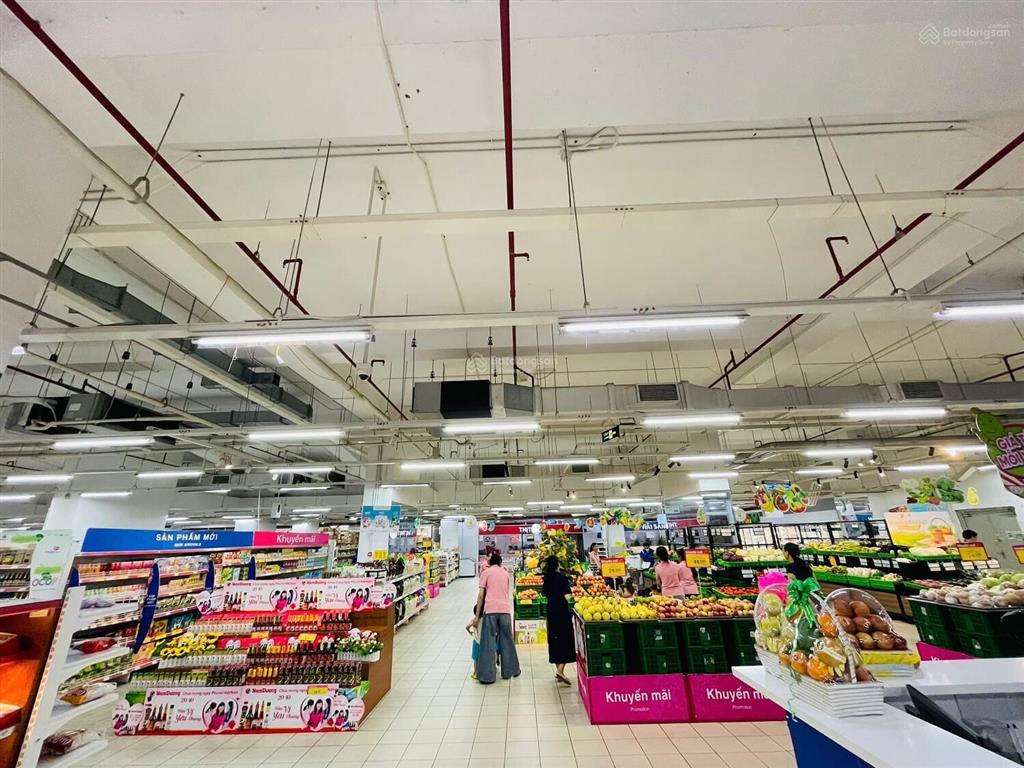 Cho thuê 3380m², mặt tiền 30m tầng 1 mặt đường cầu am  vạn phúc, hà đông