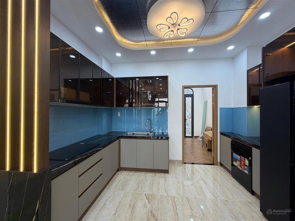 130/ khuông việt 71m2, 2 tầng, dt 4 x 17, giá 7.6 tỷ
m3c2a