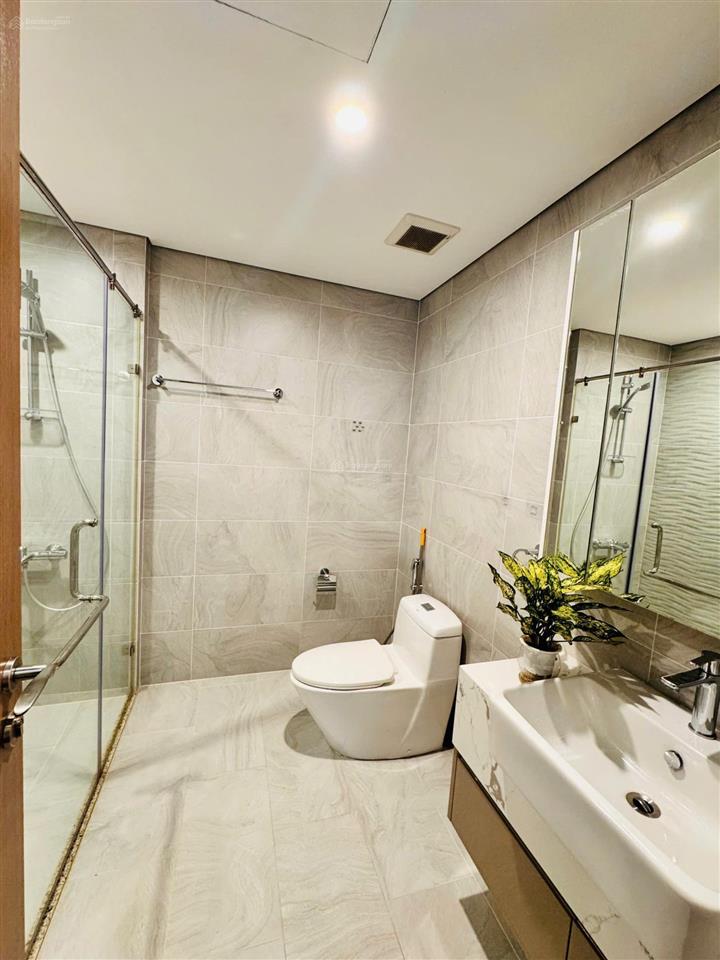 Chính chủ cần bán gấp trong tuần căn 2pn+/64m2 tòa s403 tầng 11 vinhomes smart city