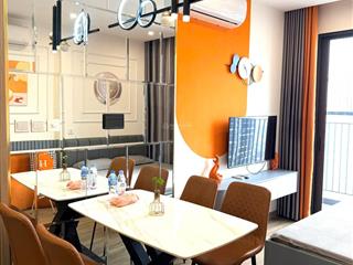 Chính chủ cần bán gấp trong tuần studio 25m2 tòa s303 tầng 1812a vinhomes smart .giá 2,1 tỷ bao phí