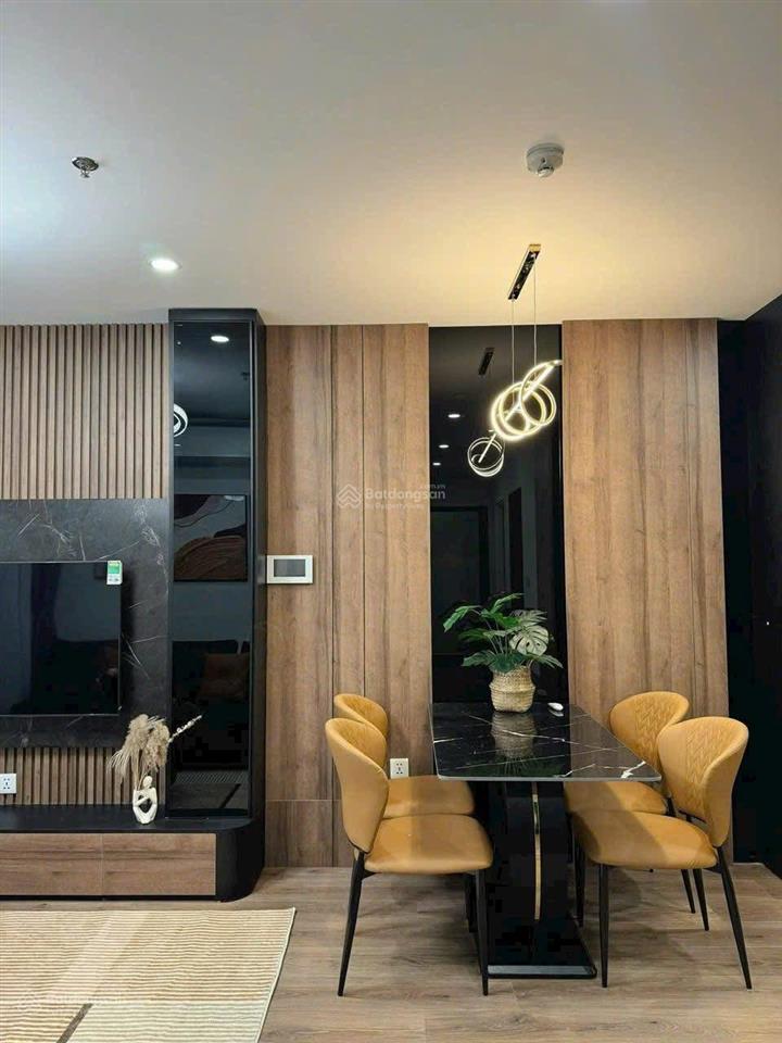 Chính chủ bán gấp trong tuần 3n 81m, tòa lumier tầng 18 giá 7tỷ2 tại vinhomes smart city