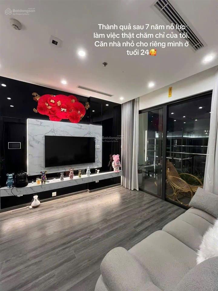 Cần bán nhanh căn hộ vinhomes smart city 3pn, 73m2 do cần tiền bán cắt lỗ cực sâu chỉ 5.5 tỷ