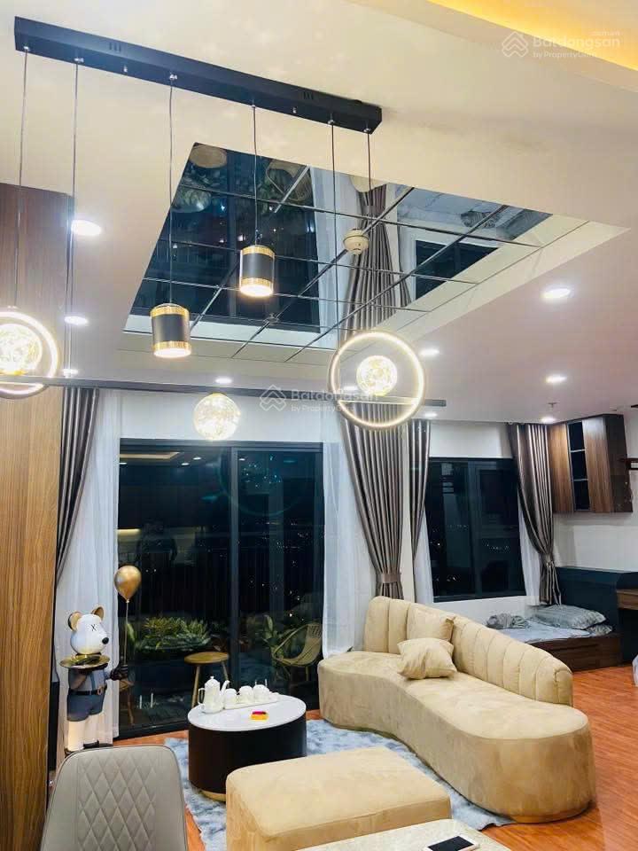 Chính chủ cần bán căn 2pn 54m2 tòa s201 tầng 20 vinhomes smart city