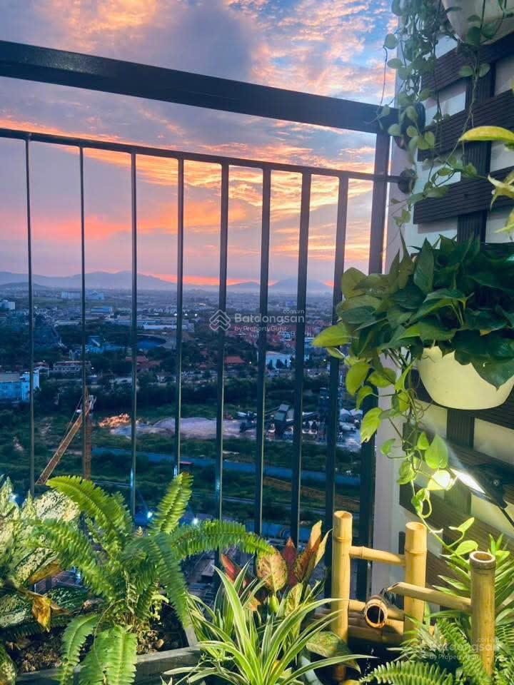 Chính chủ cần bán căn 2pn 54m2 tòa s201 tầng 20 vinhomes smart city