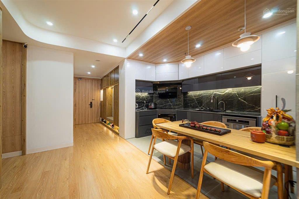 Chính chủ gửi bán nhanh căn góc toà season avenue