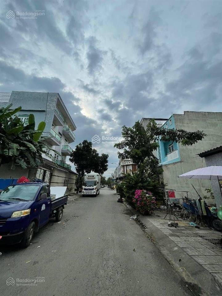 Lô góc lớn (137m2) view công viên ngay chợ đầu mối bình điền giá 8 tỷ 300