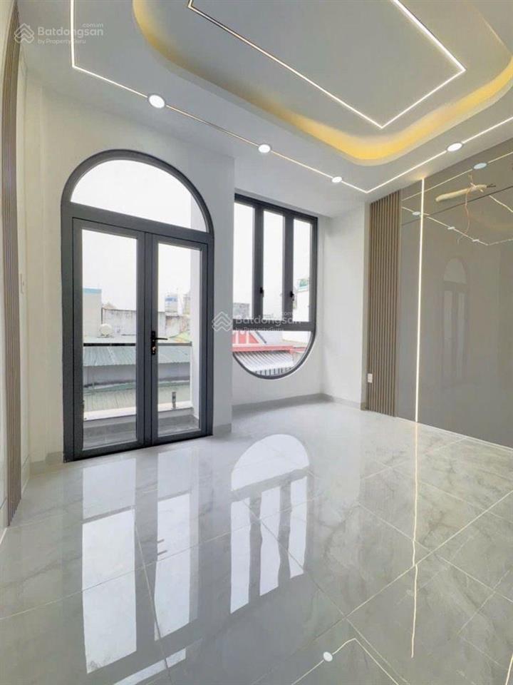 Giá  6 tỷ 250  nhà hxh 6m ngay đường bình trị đông  48m2 ( 4 tầng ) 4pn, 5wc, nở hậu nhẹ.