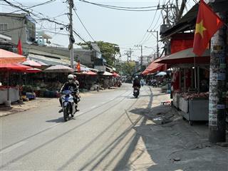 Giá  4 tỷ ( thương lượng ) đất mt 7m khu vip cao tầng đường tây lân ( 5.5m x 9m )